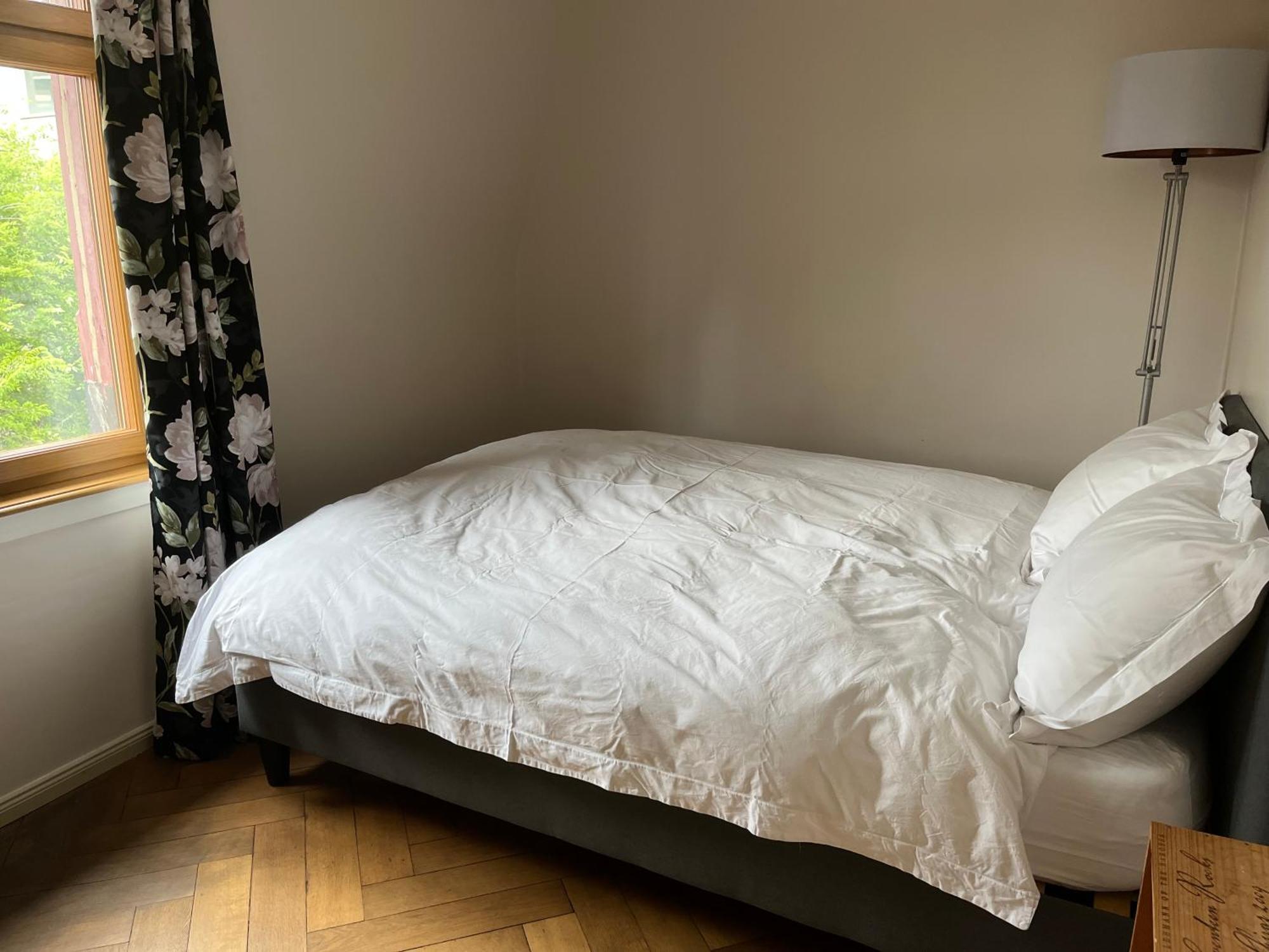 Georgian Guest Rooms بازل المظهر الخارجي الصورة